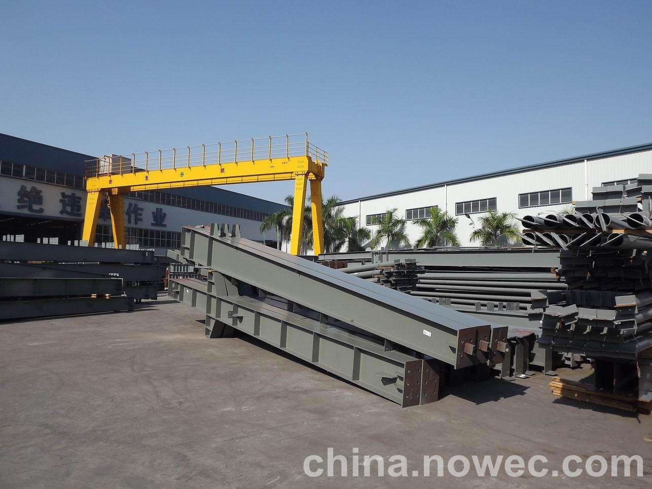 凤城网架工程中的分条（分块）吊装法